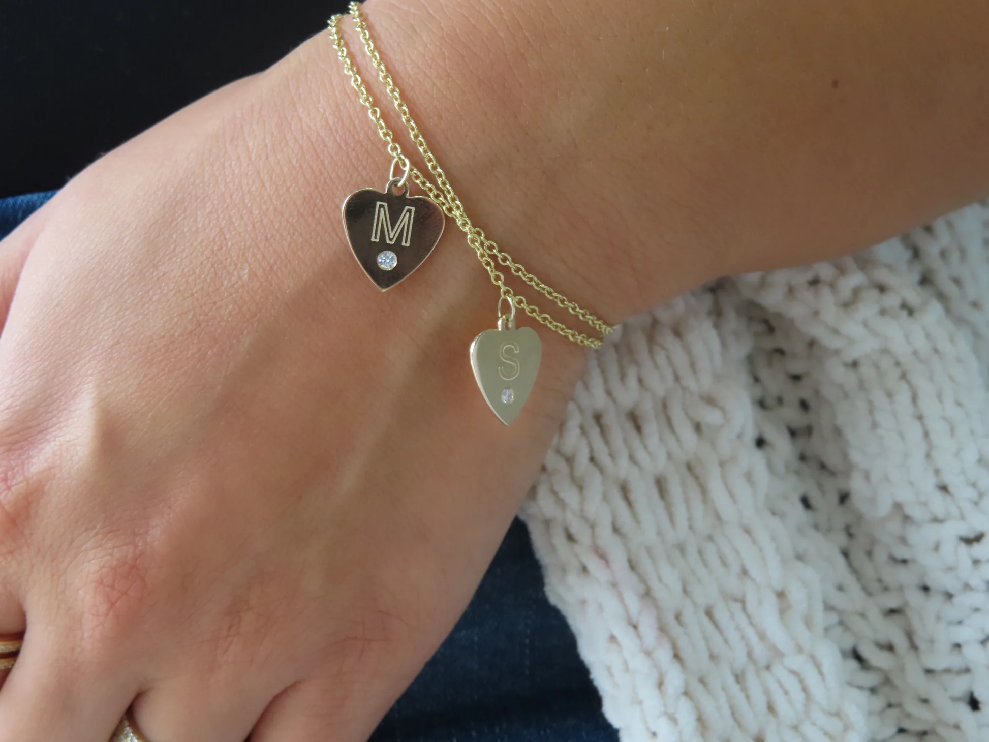 The Charm of Personalized Heart Bracelets